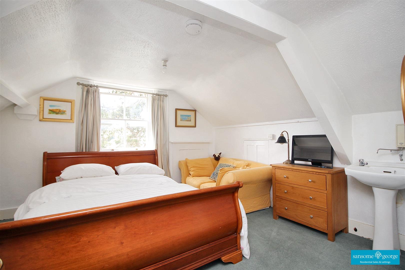 The Mount, Reading, Reading